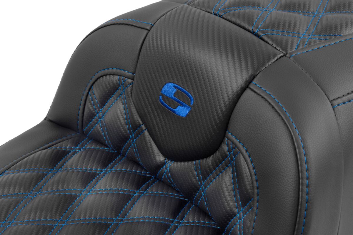 RoadSofa™ Seat - with Backrest - Carbon Fiber - Blue Stitch - Bild 5
