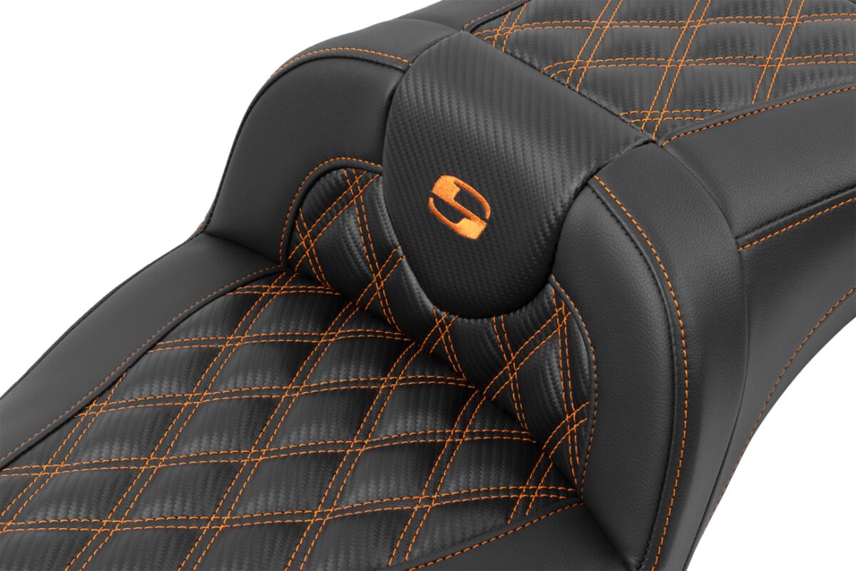RoadSofa™ Seat - without Backrest - Carbon Fiber - Orange Stitch - Extended - Bild 2