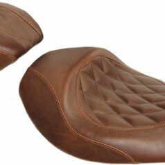 SEAT WIDE TRIPPER™ FORWARD SOLO DIAMOND STITCHED BROWN
