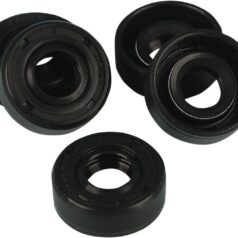 OIL SEAL CLUTCH HUB NUT