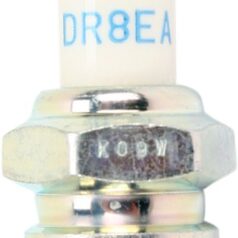 SPARK PLUG DR8EA