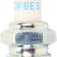 SPARK PLUG DR8ES
