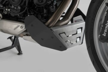FRONT SPOILER