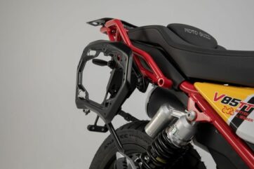 PRO side carriers. Black. Moto Guzzi V85 TT (19-)