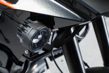LIGHT MOUNTING KIT