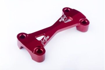 HANDLEBAR CLAMP KIT MX-EN UPPER Ø 28 ANODIZED RED