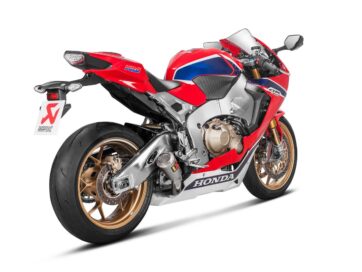 EXHAUST MUFFLER SLIP-ON LINE TITANIUM