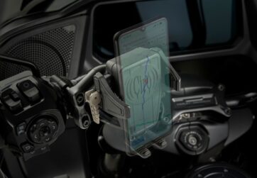 Phone Holder - Cybercharger® - Gen 2 - Black - Black Offset Perch Mount