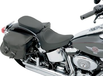 PILLION PAD SOLO REAR WIDE VINYL BLACK