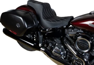Predator III Seat - Double Diamond - Black w/ Silver Stitching - Softail 18+ - Bild 2