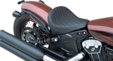 SEAT SOLO DIABLK VNYL SCT