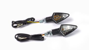 LED TAIL LIGHT & TURN SIGNAL / SMOKE LENS / BLACK