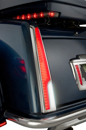 TAILLIGHT LED TRI GLIDE RED LENS CHR - Bild 2