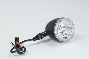 LED TAIL LIGHT & TURN SIGNAL / CLEAR LENS / BLACK
