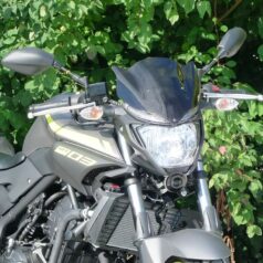VindrutavYAMAHA MT-03 Svart