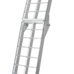 FOLDING RAMP