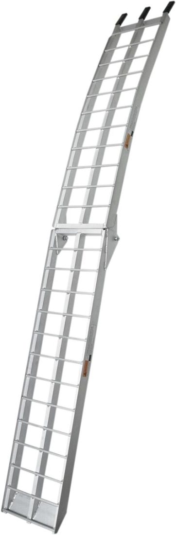 FOLDING RAMP