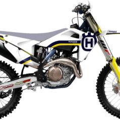 GRAPHIC KT RETRO HUSKY