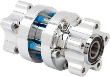 WHEEL HUB REAR  CHROME - Dyna 08-17