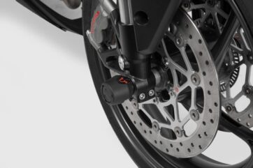 FRONT AXLE SLIDER SET BLACK Kawasaki Z650 , Ninja 650 - Bild 5