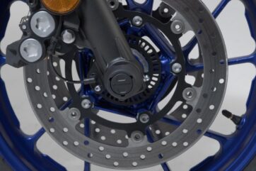 FRONT AXLE SLIDER SET BLACK Yamaha MT-07 / Yamaha XSR700