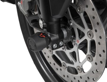 SLIDER FOR FRONT AXLE BLACK Moto Guzzi V85 TT
