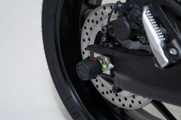 REAR AXLE SLIDER SET BLACK Yamaha Tracer 9 - Bild 3
