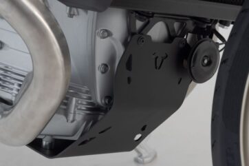 ENGINE GUARD