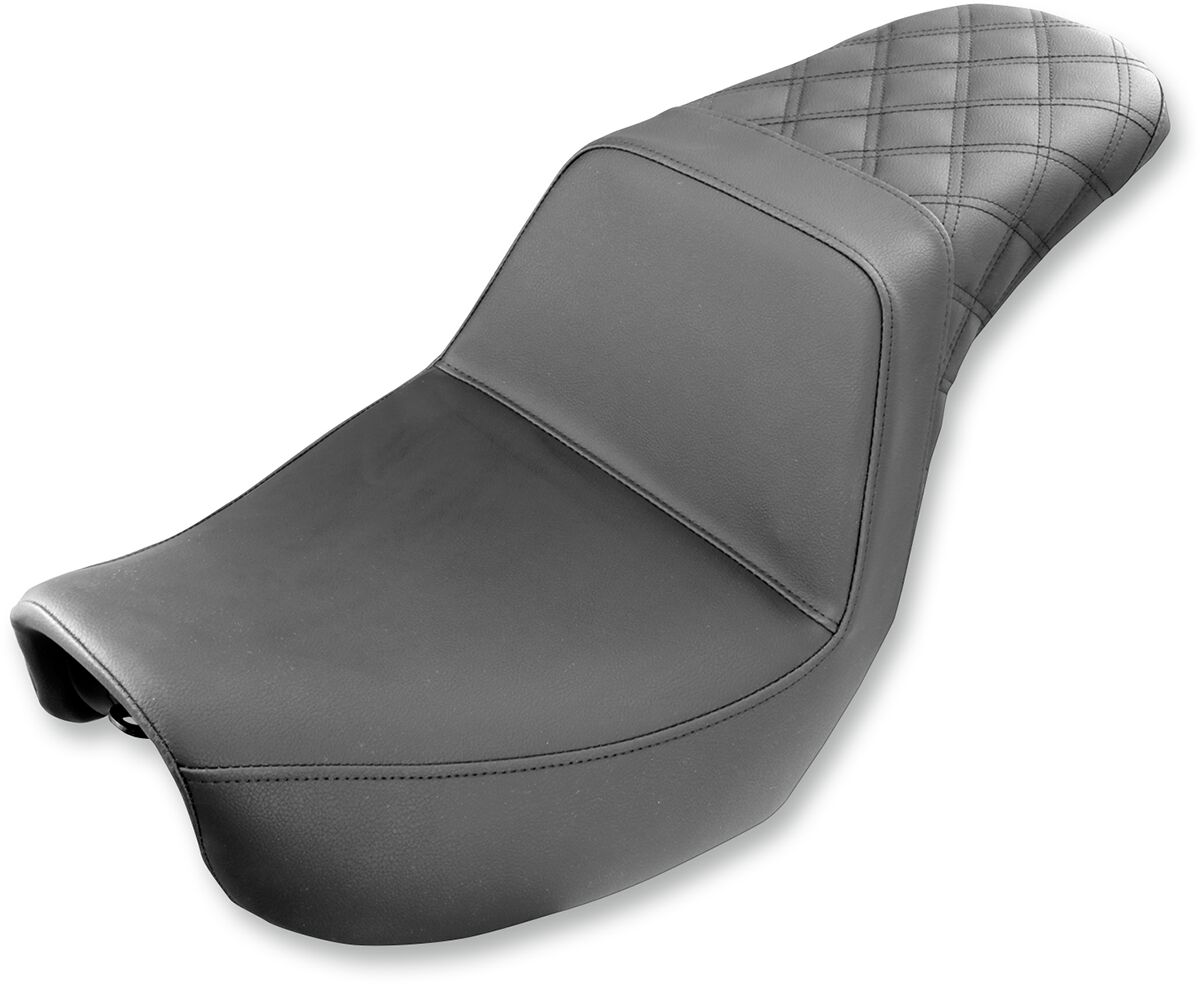 2-UP SEAT STEP UP FRONT|REAR SADDLEHYDE™|SADDLEGEL™ BLACK