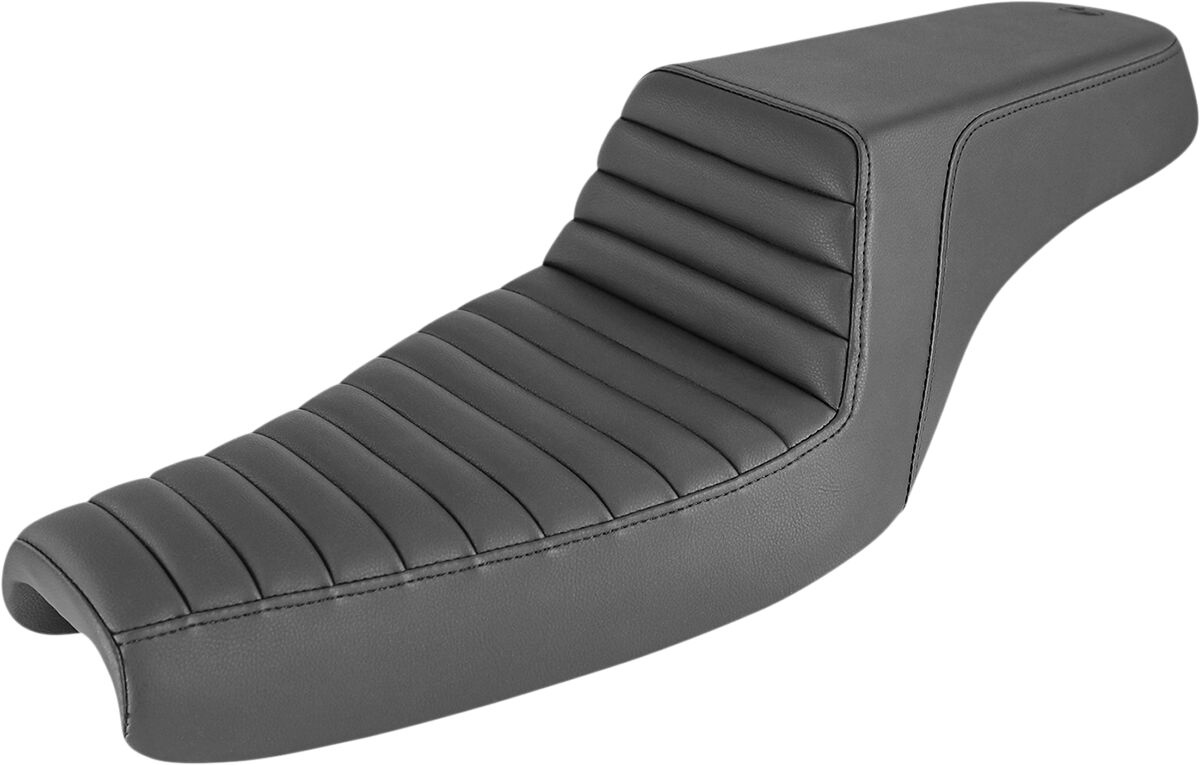 2-UP SEAT STEP UP FRONT|REAR SADDLEHYDE™|SADDLEGEL™ BLACK