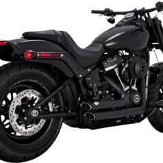 Short Shots Staggered Svart.Softail 2018+