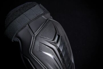 ELBOW FIELD ARMR3 BK L/XL - Bild 6