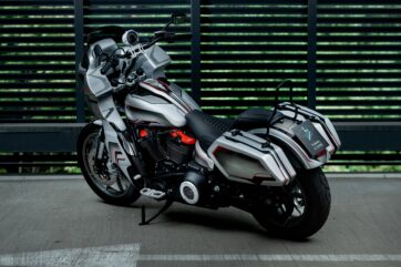 Mugger Series Driver Mini Fotplattor för Harley Davidson M8 Softail - Bild 6