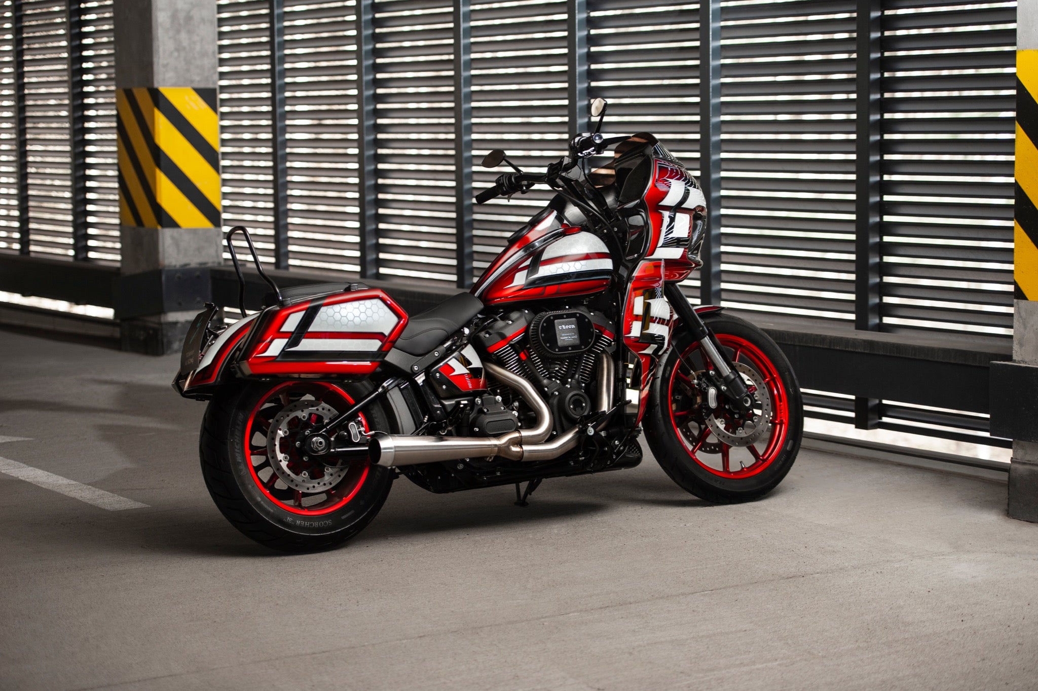 Inception Series Sidoväskor Harley Davidson Dyna 06 - 17 samt Softail 18 och nyare - Bild 4