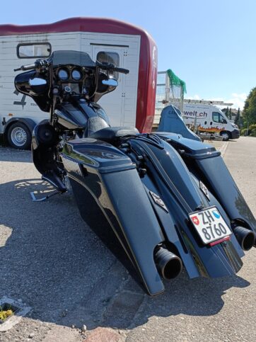 Set  Skärm och sidoväskor Magnus till Harley Davidson Touring 2009-2013 - Bild 4