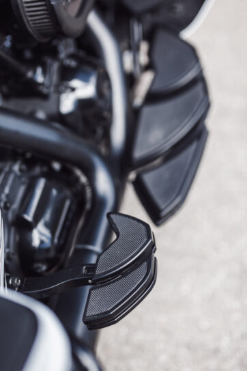 Predator Passagerar fotplattor till Harley Davidson - Bild 2