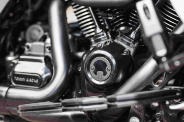 "Black Series" Cam Cover till Harley Davidson Touring 2017 och nyare - Bild 3