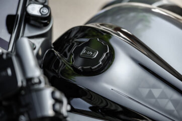 Black Series Tanklock till Harley Davidson Touring models - Bild 2