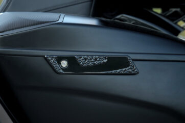 "Diamond Series" Latch covers  till  Harley Davidson Touring 2014 och nyare - Bild 4