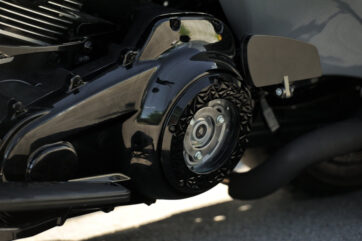 Transparent"Diamond Series" Clutch Cover till Harley Davidson Touring 2017 och nyare - Bild 5