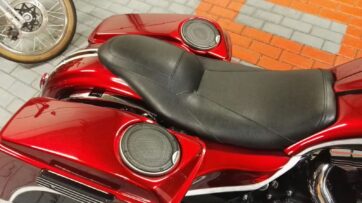 Lock till sidoväskor med plats för Högtalkare till Harley Davidson Touring 1993-2013 - Bild 2