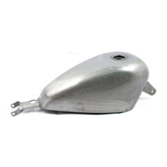 Gas tank, OEM Sportster Forty-Eight/Iron style. 2.1 Gallon - 09-17 XL883N Järn; 09-16 XL1200X Seventy-Two; 07-12 XL1200N Nightster; 16-17 XL1200CX Roadster och andra; Alla 07-22 bränsleinj. Sportsters i anpassade applikationer