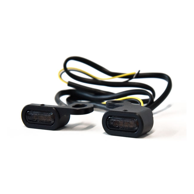Fastline, below bar LED turn signal set. Black - 00-14 Softail; 99-17 Dyna; 96-03 XL Sportster