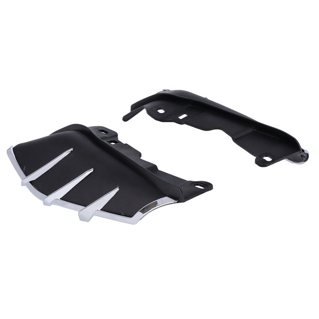 Seat heat deflector set. Black with chrome trim - 09-24 FLT/Touring (exkl. 23-24 FLHXSE, FLTRXSE; 2024 FLHX, FLTRX och FLTRXSTSE)