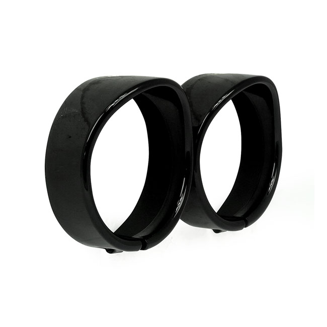 Recessed trim rings with visor. 4.5" spotlamp. Gloss black - 62-25 H-D med halvljussats