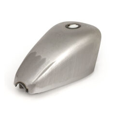 93-94 OEM style Sportster gas tank, 2.4 gallon - 93-94 XL Sportster  Passar 95-03 XL förutom petcock-placering.