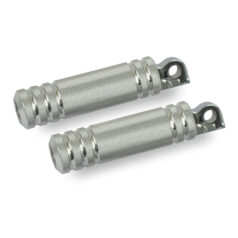 Knurled aluminum foot pegs. Small diameter. Polished - Alla H-D med traditionellt hanfäste. (Exkl. ryttare/passagerare på: 18-24 Softails; 20-21 Livewire. Exkl. ryttare plats på: 15-20 XG; 10-22 XL1200X/XS; 11-20 XL1200C; 12-16 XL1200V)