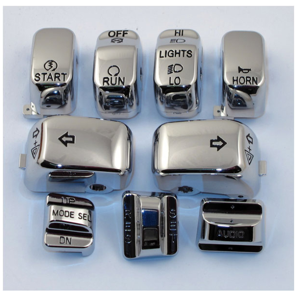 HANDLEBAR SWITCH CAP KIT, CHROME - 96-13 FLHT, FLHTC, FLHX, FLTRX; 10-11 FLHXXX. (med farthållare)