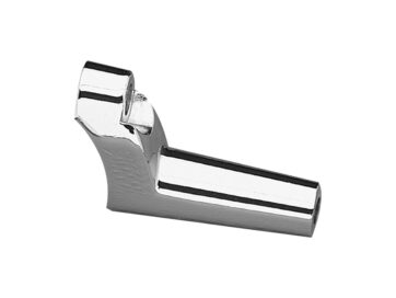 81, 84-07 Sportster, 84-07 Softail, 86-07 Touring, 91-07 DynaTriple Tree Turn Signal Bracket Chrome