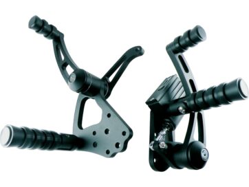 86-99 Softail, 71-84 FX Shovel, (except 82-84 FXR, 82-84 FXRS, 83-84 FXRT, 84 FXRSDG), 66-84 FL Shovel, (except 80-84 FLT, 81-84 FLTC), 58-65 PanheadCCE Billet Forward Control Kit Black 5/8"